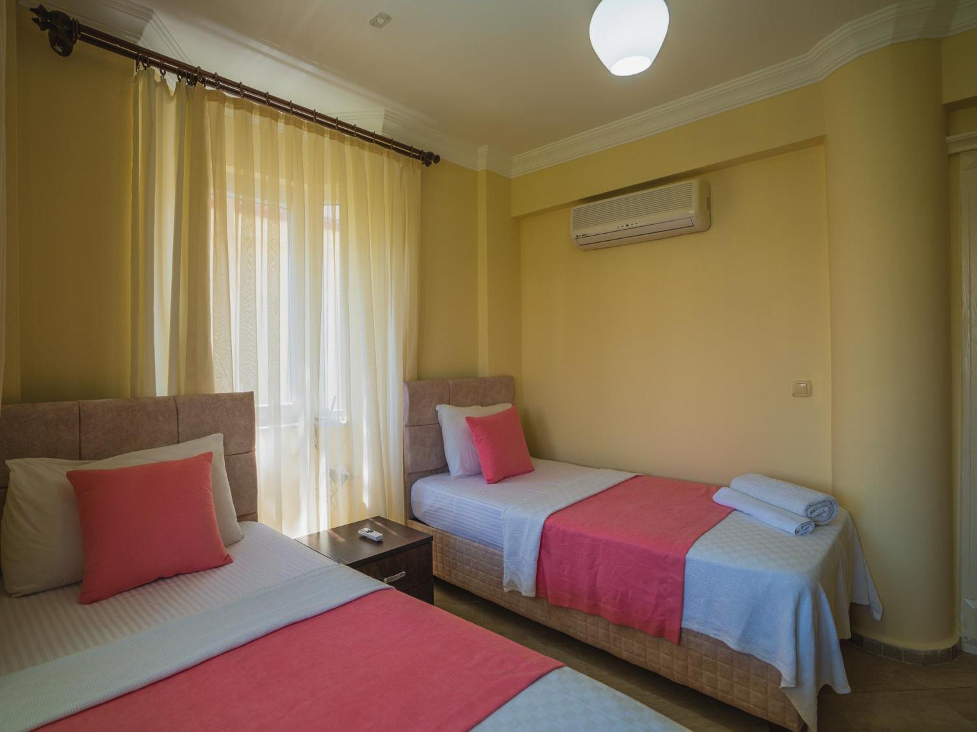 Sunset Beach Club Aqua Lettings Fethiye Eksteriør bilde