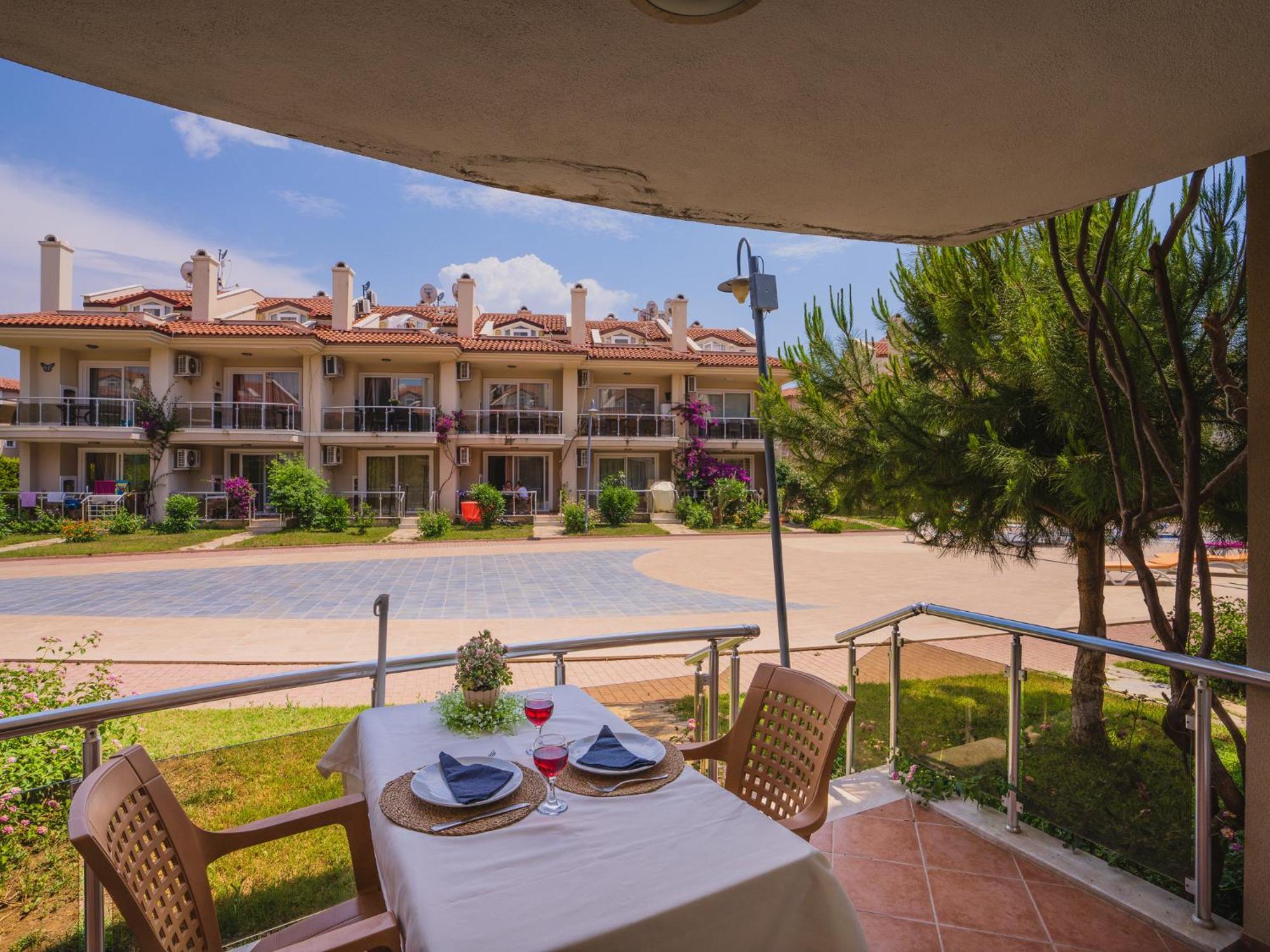 Sunset Beach Club Aqua Lettings Fethiye Eksteriør bilde