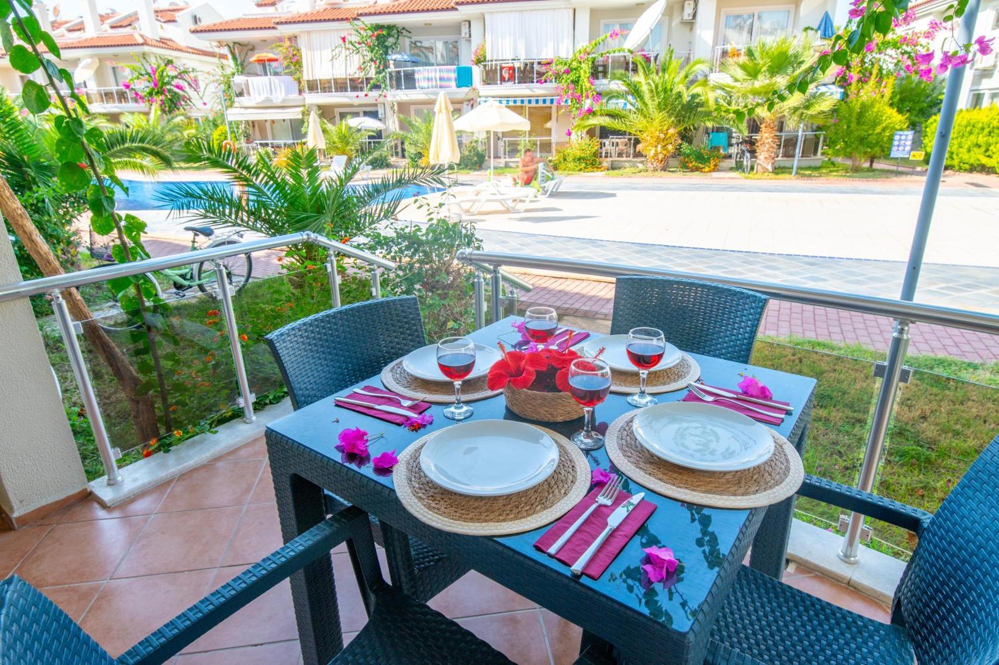 Sunset Beach Club Aqua Lettings Fethiye Eksteriør bilde