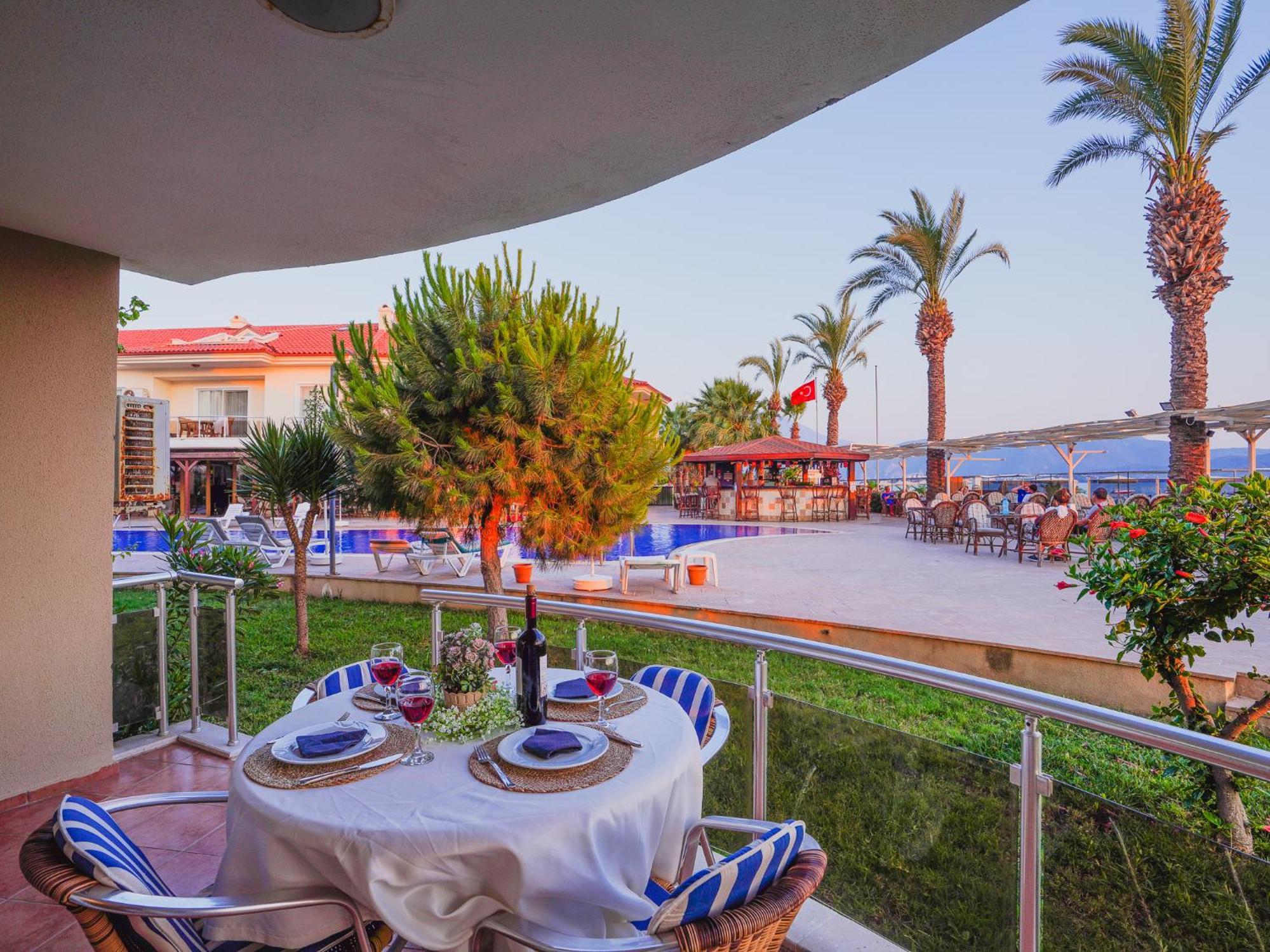 Sunset Beach Club Aqua Lettings Fethiye Eksteriør bilde